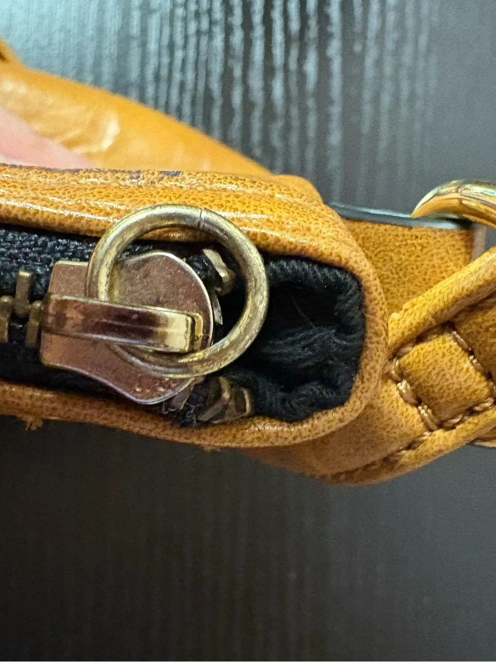 BCBG Generation Mustard Yellow Crossbody Bag Textured Zip Top Purse